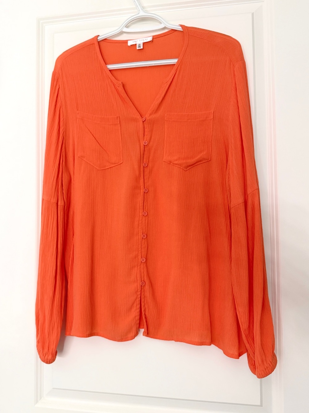 Daily Threads Women's Orange Button-Front V-Neck Balloon Sleeve Blouse NWOT